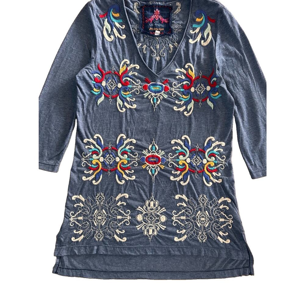 Johnny Was Los Angeles Embroidered Blue V-Neck Top 3/4 Sleeves Size S Boho - Picture 2 of 7